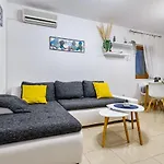 Sunny House *