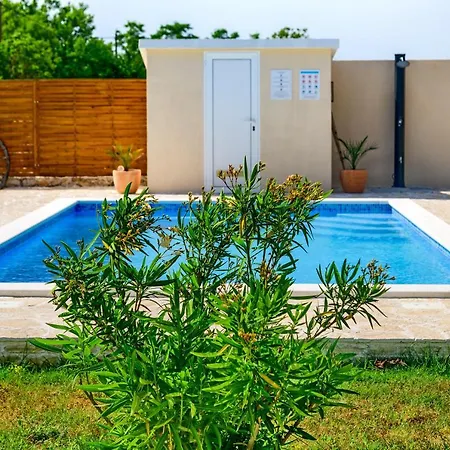 Sunny House Ferienhaus *