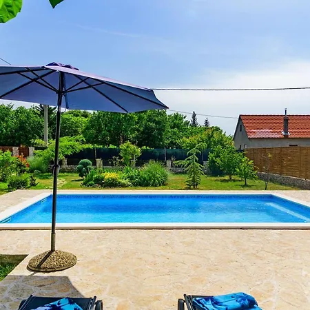 Ferienhaus Sunny House Smokovic