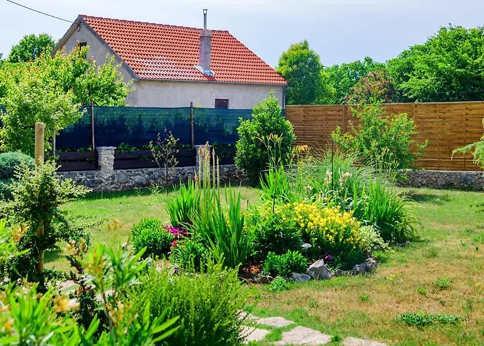 Дом отдыха Sunny House Smokovic