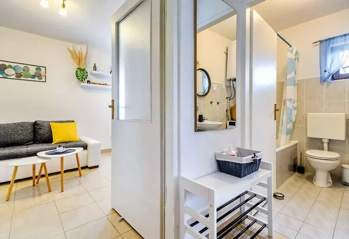 Дом отдыха Sunny House Smokovic