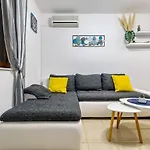 Sunny House