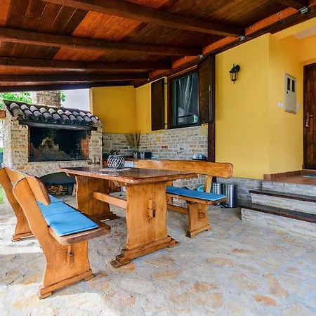 Sunny House *