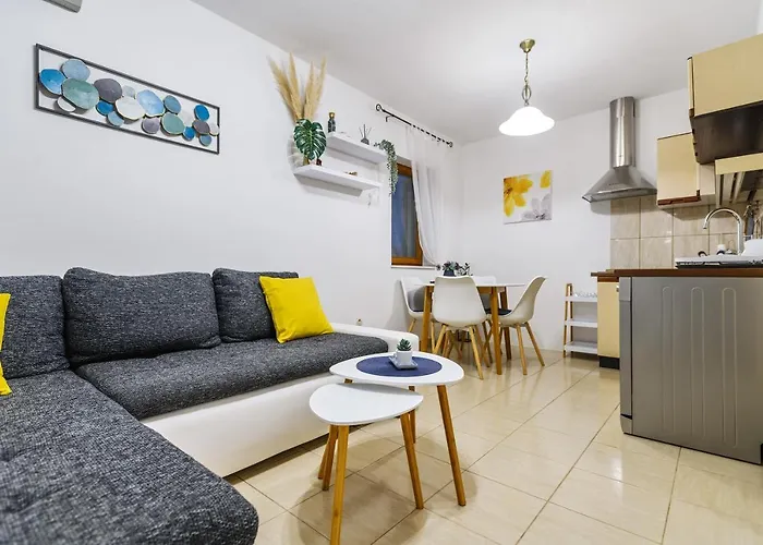 Sunny House Σπίτι διακοπών *